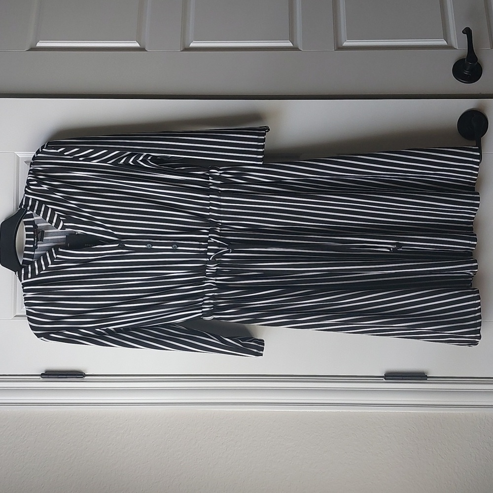 *LAST CHANCE!* Robert Louis Dress